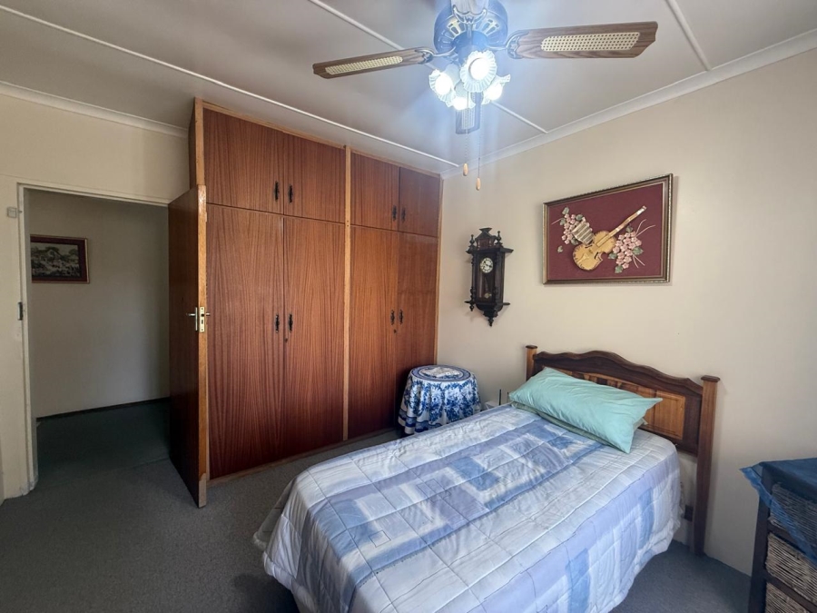 7 Bedroom Property for Sale in Bothasrus Eastern Cape